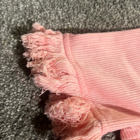 Pink Ribbed Top with Ruffle Sleeves SHEIN - Picture 3 of 3